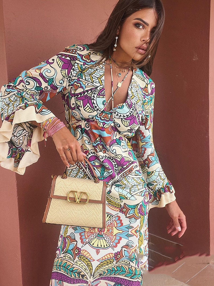 Vestido bohemio largo suelto con cuello en V y estampado de flores vintage