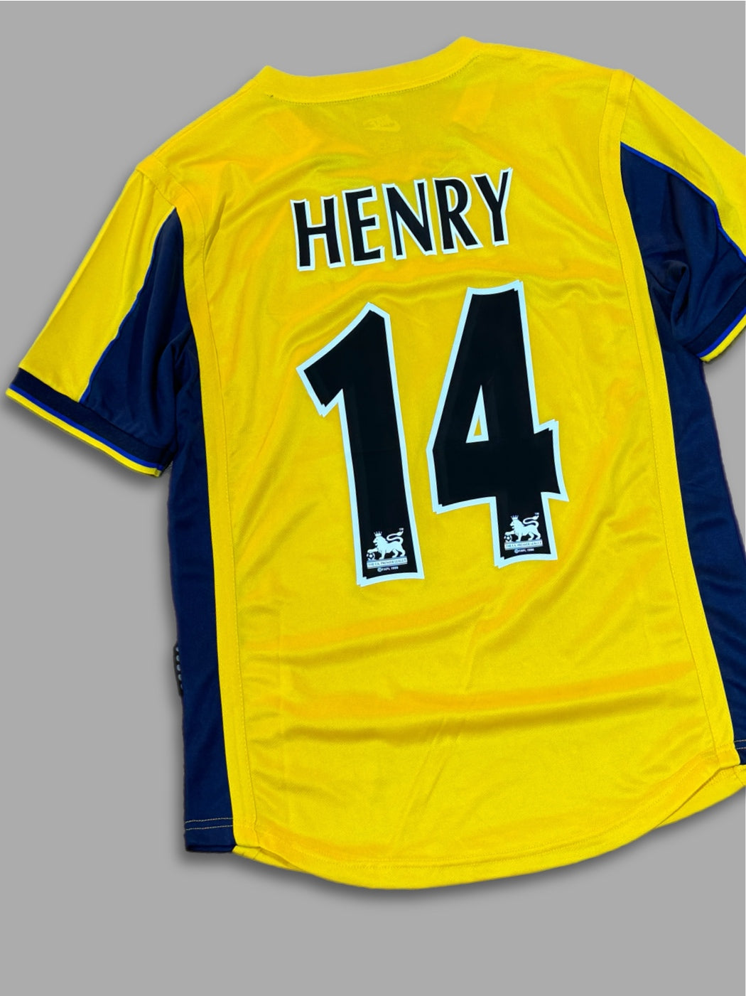henry arsenal jersey