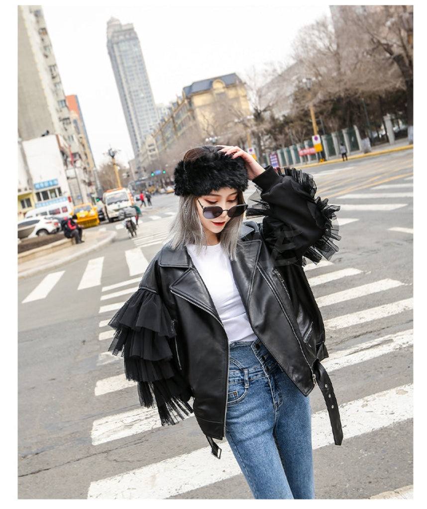 Uñas con volantes de gran tamaño